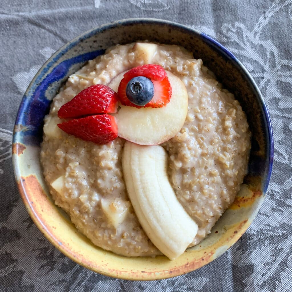 Ostrich from banans in oatmeal