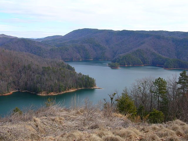 Lake Jocassee in South Carolina / Wikipedia